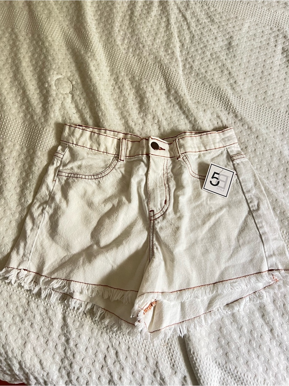 5th Avenue White Fringe Hem Denim Shorts